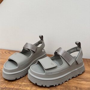 Ugg Goldenglow Sandal Women’s 7